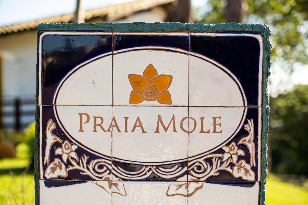 Pousada Cabanas Da Praia Mole Florianopolis Exterior photo